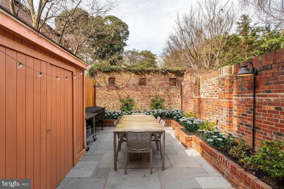 1310 29th Street Northwest Washington, DC 20007 - Photo 19 of 20