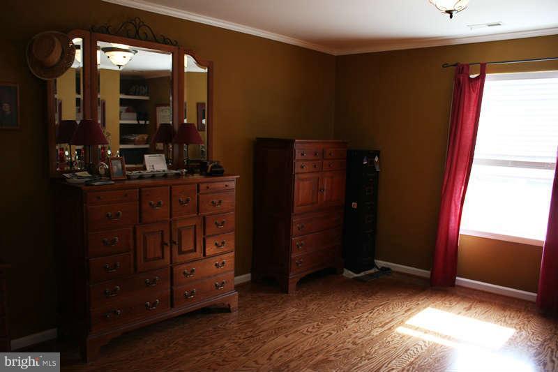1456 Canterbury Road Front Royal, VA 22630 - Photo 14 of 28 Bedroom (Master)