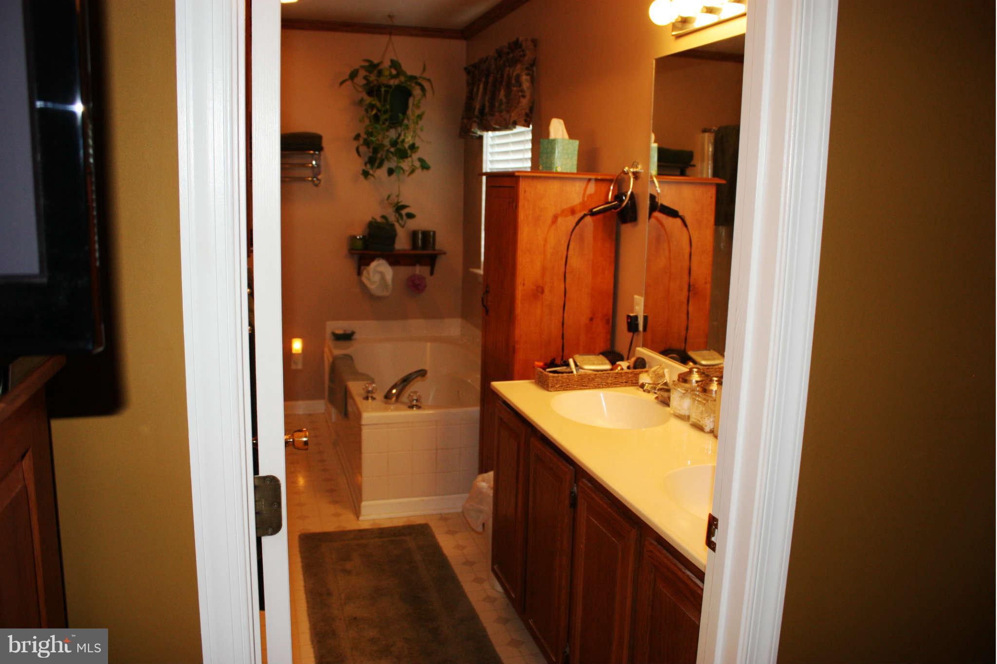 1456 Canterbury Road Front Royal, VA 22630 - Photo 15 of 28 Bedroom (Master)