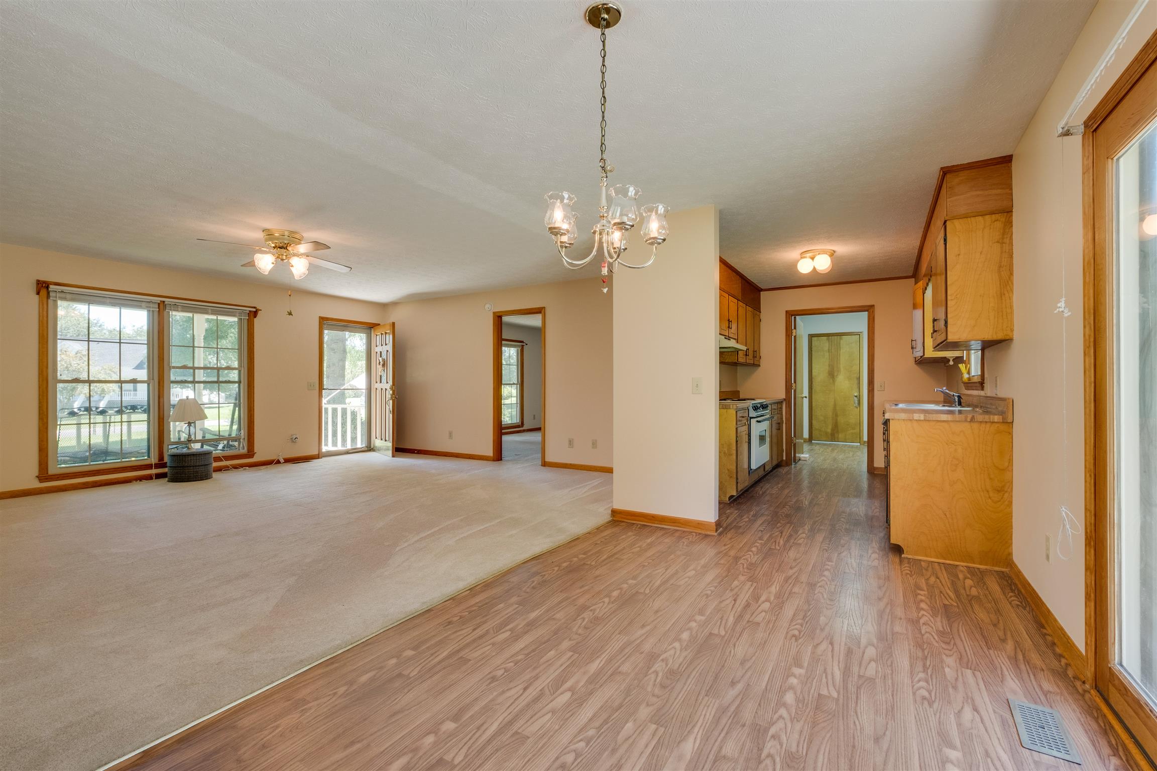 1917 Hunters Run Road Lewisburg, TN 37091 - Photo 1 of 25 Gallery Image 1