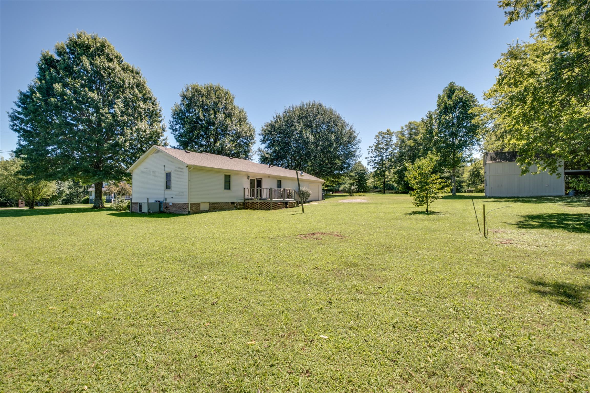 1917 Hunters Run Road Lewisburg, TN 37091 - Photo 14 of 25 Gallery Image 14