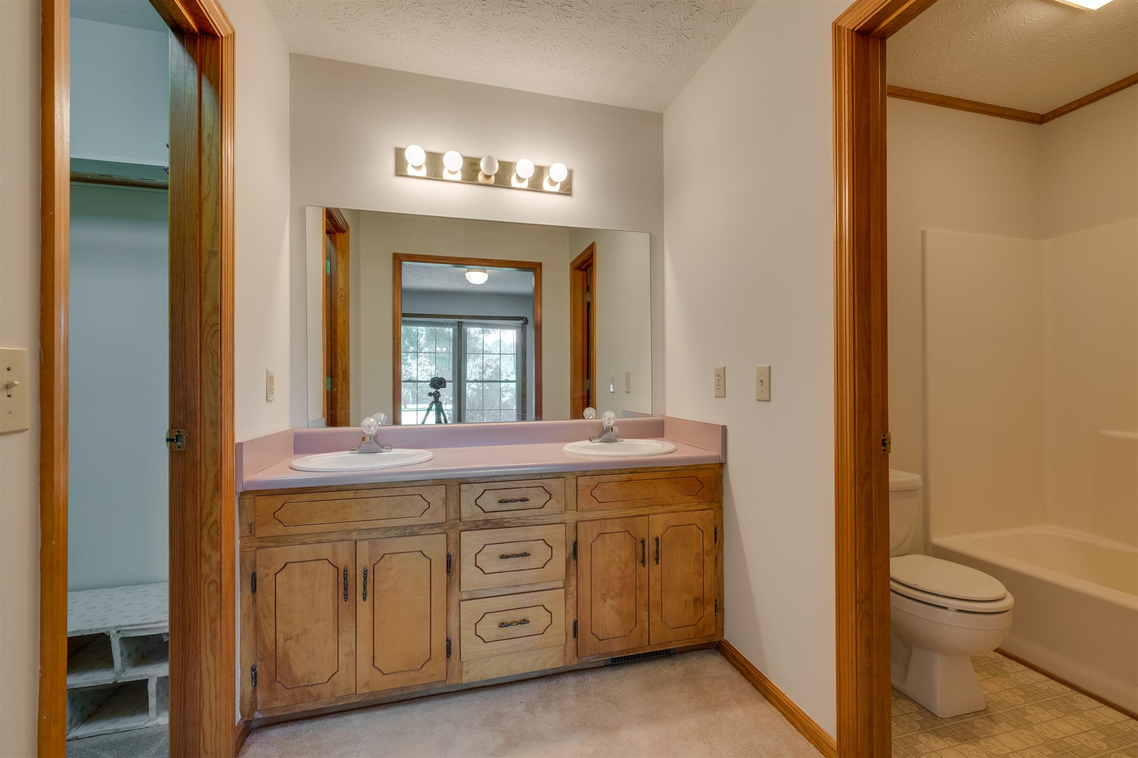 1917 Hunters Run Road Lewisburg, TN 37091 - Photo 7 of 25 Gallery Image 7