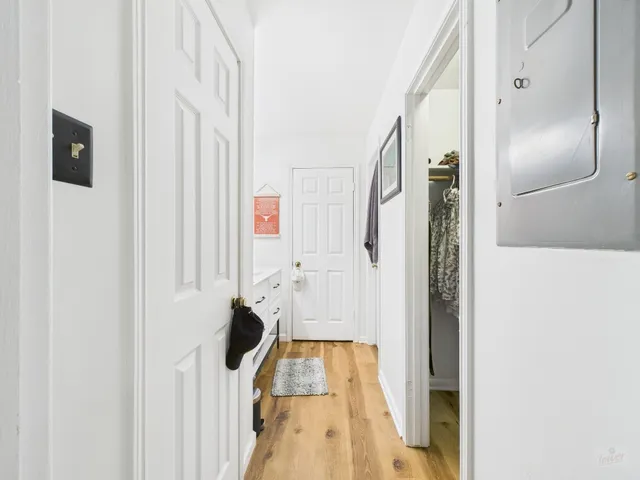 $1,370 | 2529 Rio Grande Street, Unit 24, Austin, TX 78705