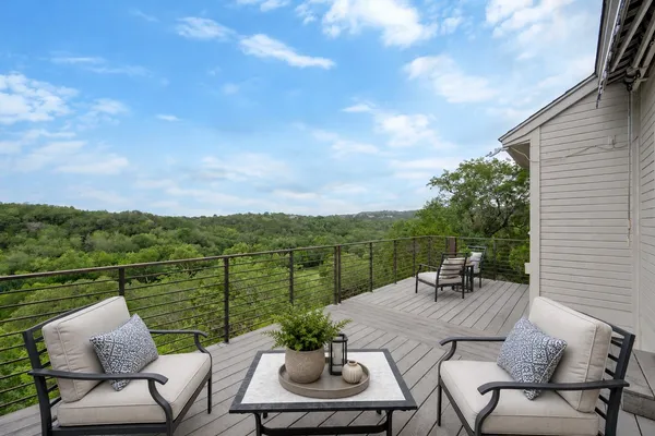 $699,000 | 6905 Crosby Circle, Unit 16, Austin, TX 78746