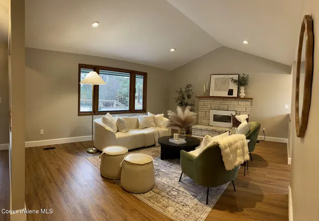 $624,900 | 27603 North Cottonwood Road, Chattaroy, WA 99003