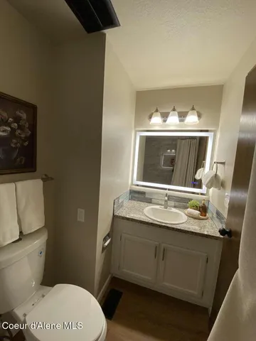 $624,900 | 27603 North Cottonwood Road, Chattaroy, WA 99003