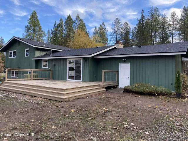 $624,900 | 27603 North Cottonwood Road, Chattaroy, WA 99003
