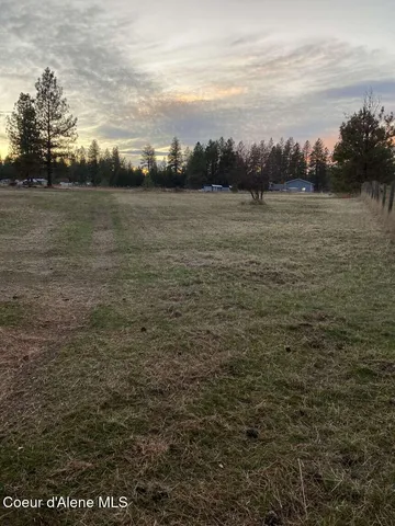 $624,900 | 27603 North Cottonwood Road, Chattaroy, WA 99003