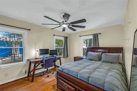 $285,000 | 115 Whiting Avenue, Galveston, TX 77550