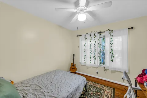 $285,000 | 115 Whiting Avenue, Galveston, TX 77550