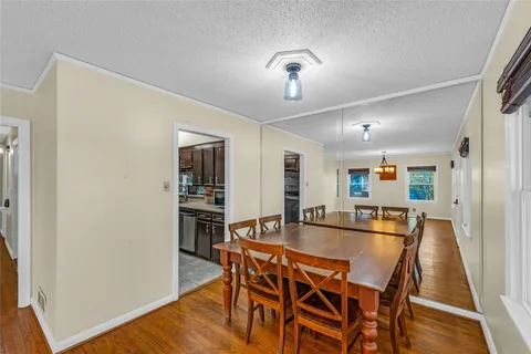 $285,000 | 115 Whiting Avenue, Galveston, TX 77550