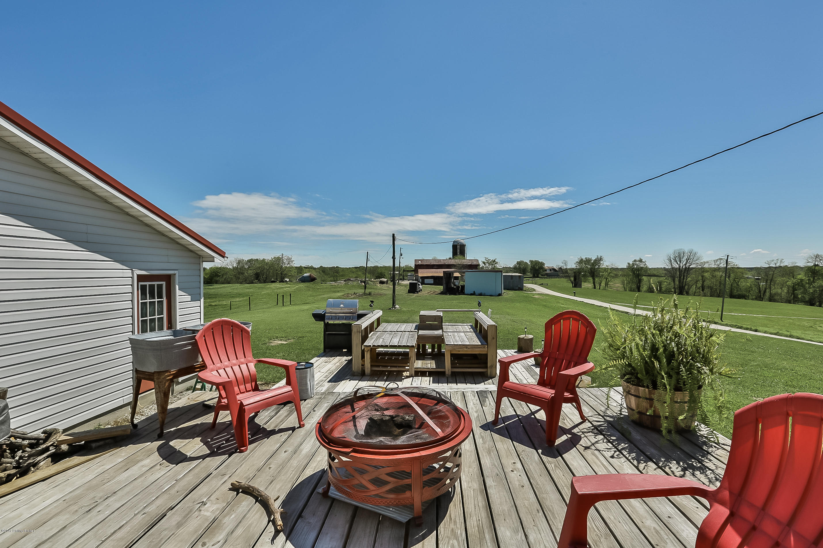 1590 Martin Nethery Road Waddy, KY 40076 - Photo 31 of 40 Deck