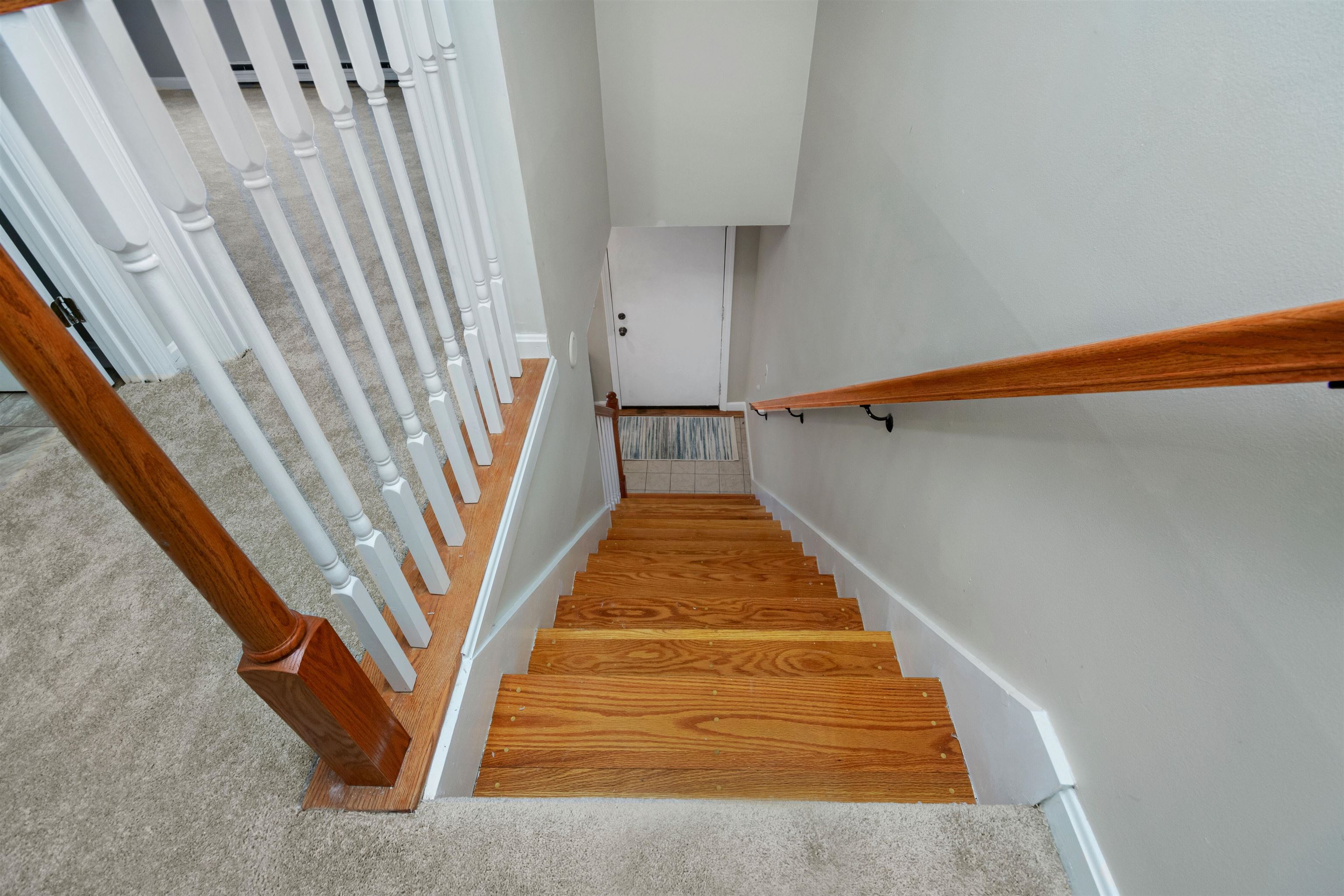7 Daniel Plummer Road, Unit D Goffstown, NH 03045 - Photo 8 of 27