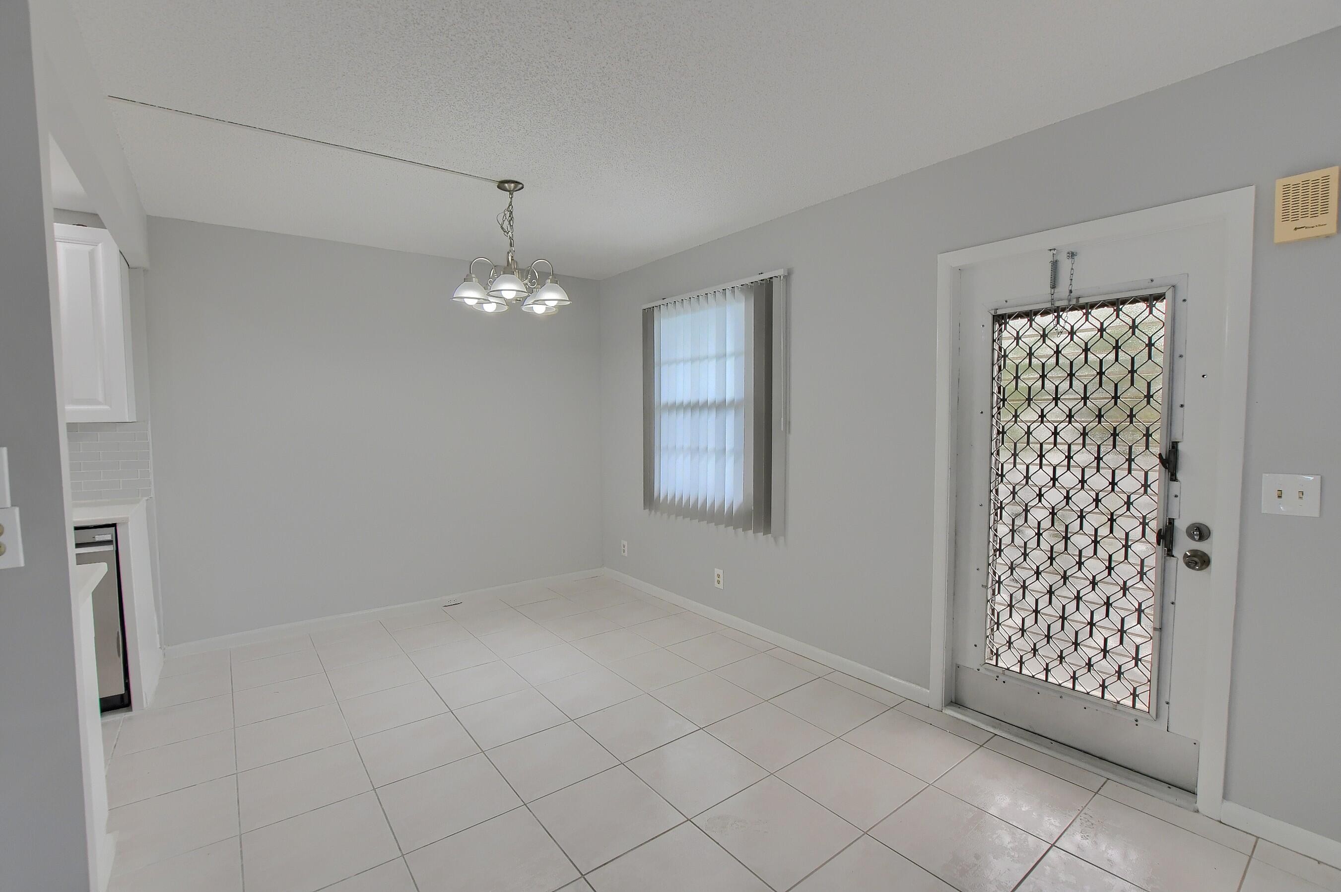 3069 Exeter, Unit 3069 Boca Raton, FL 33434 - Photo 8 of 48 07_ebf_6785-hdr(5)