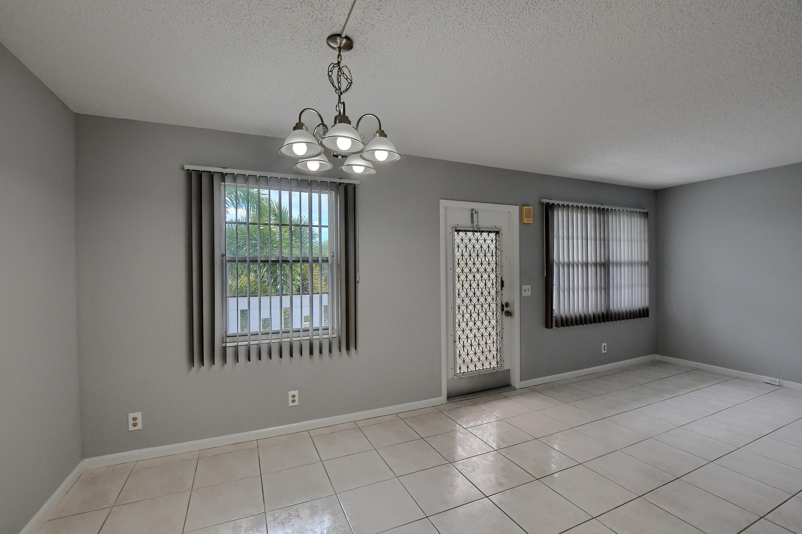 3069 Exeter, Unit 3069 Boca Raton, FL 33434 - Photo 9 of 48 08_ebf_6790-hdr(5)