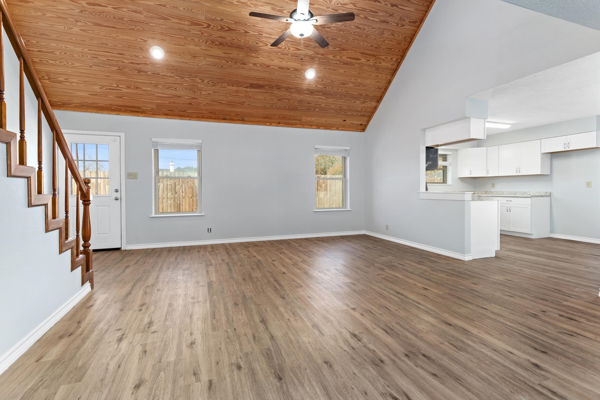 2214 Spring Oak Lane Orange, TX 77632 - Photo 6 of 29