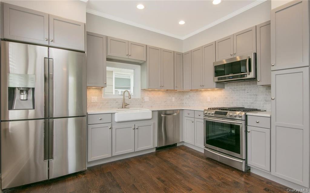 216 Fenimore Road, Unit 2A Mamaroneck, NY 10543 - Photo 1 of 1 Modern Eat-in Kitchen, the heart of the home