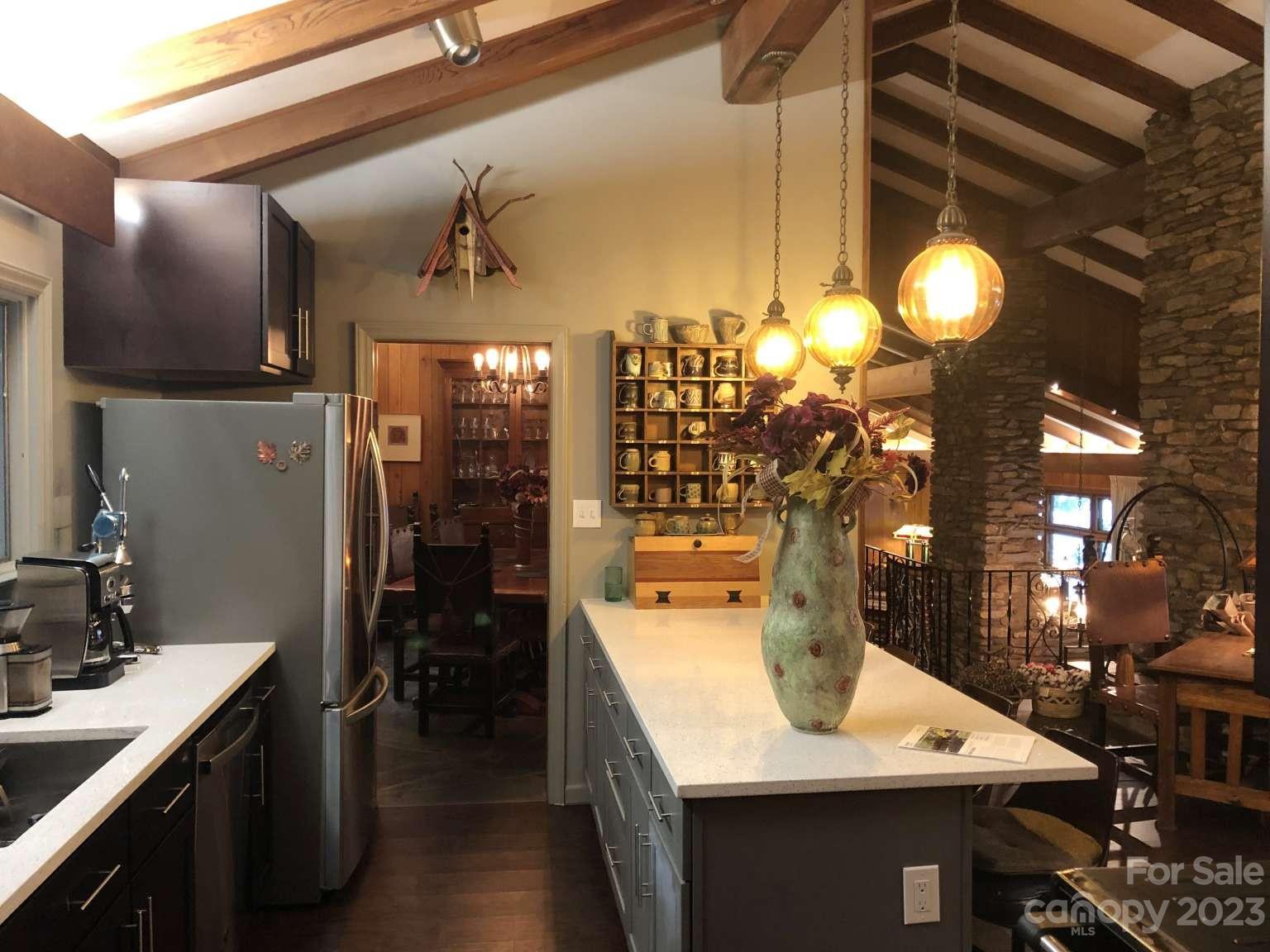 15 Bent Tree Road Asheville, NC 28804 - Photo 12 of 45 Gallery Image 12