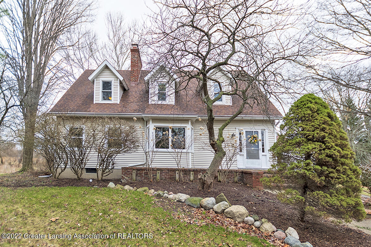 2331 Forest Road Lansing, MI 48910 - Photo 1 of 40 Exterior Front