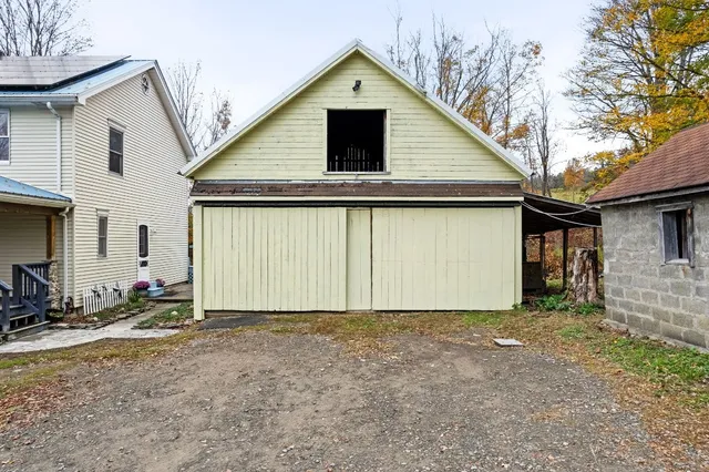 $299,500 | 3747 Highway 206, Triangle, NY 13778