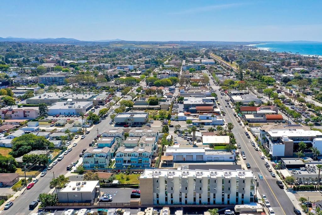 2646 State Street, Unit D Carlsbad, CA 92008 - Photo 38 of 43 an aerial view of a city