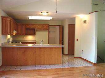 7601 Lebanon Road Collinsville, IL 62234 - Photo 8 of 24