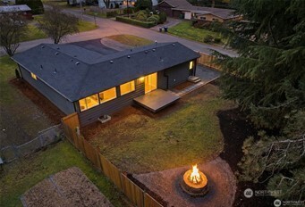 30041 14th Avenue South Federal Way, WA 98003 - Photo 3 of 32