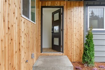 30041 14th Avenue South Federal Way, WA 98003 - Photo 4 of 32