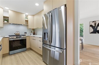 30041 14th Avenue South Federal Way, WA 98003 - Photo 10 of 32