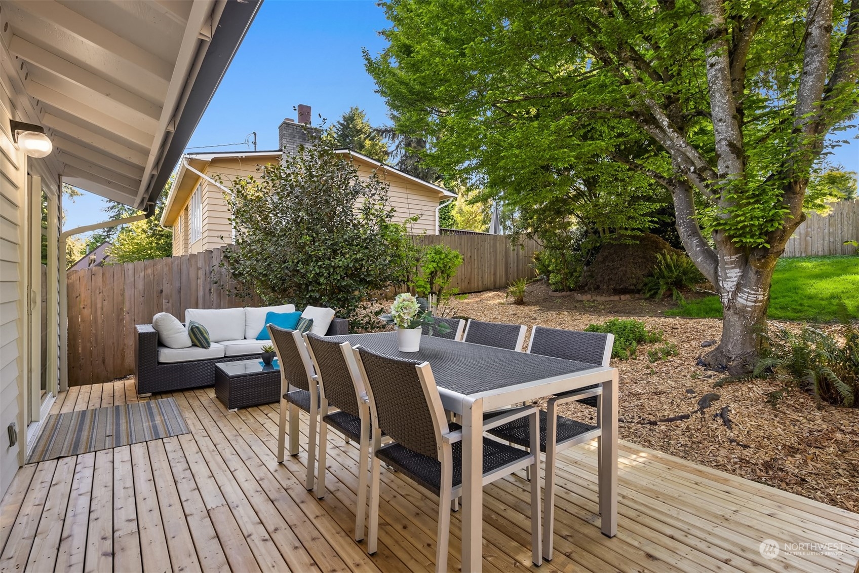 22830 Atlas Road Bothell, WA 98021 - Photo 29 of 40 a view of backyard with seating space
