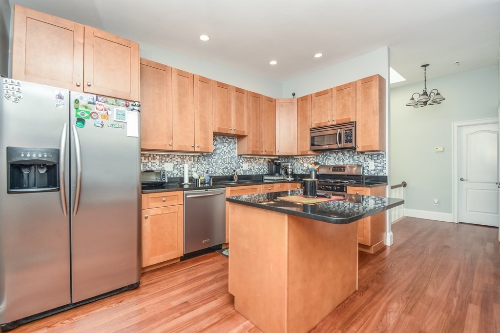 69 Gates Street, Unit 3 Boston, MA 02127 - Photo 9 of 36
