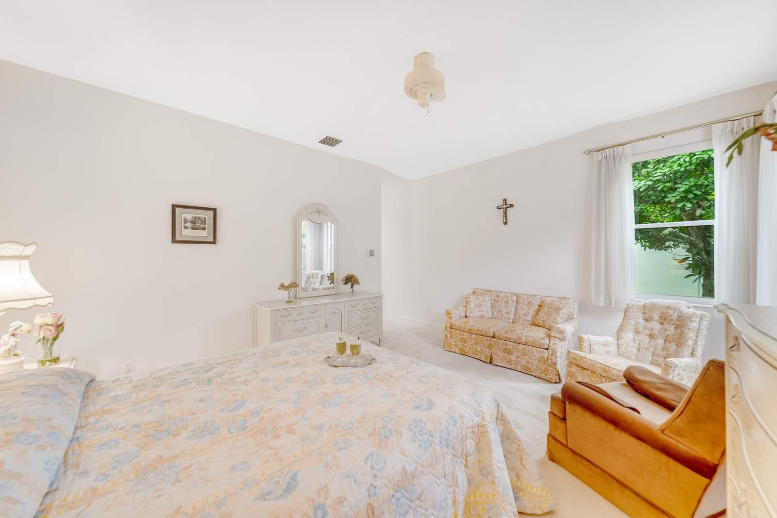 6474 Brava Way Boca Raton, FL 33433 - Photo 38 of 56 38-cake (65)