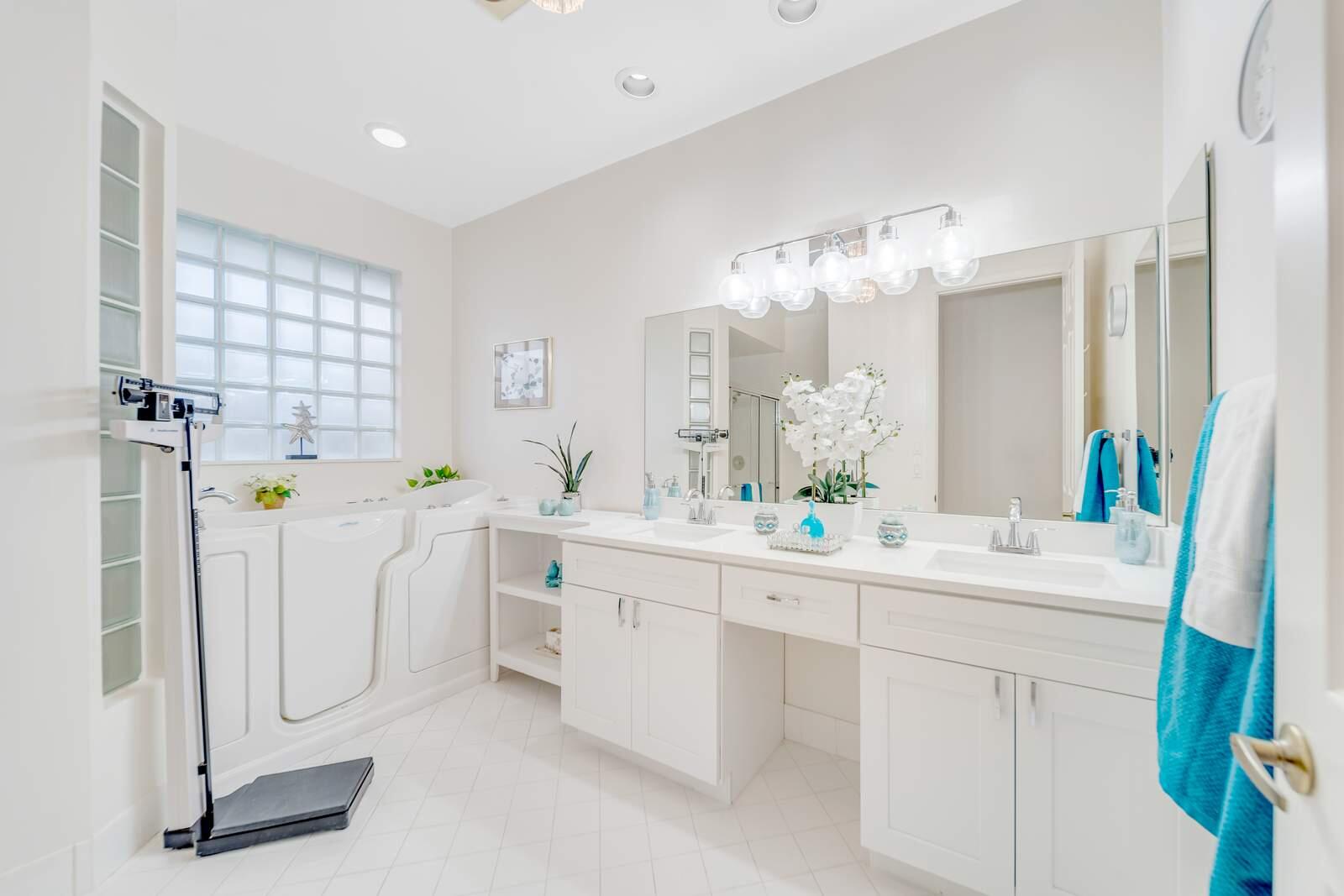 6474 Brava Way Boca Raton, FL 33433 - Photo 40 of 56 master bath