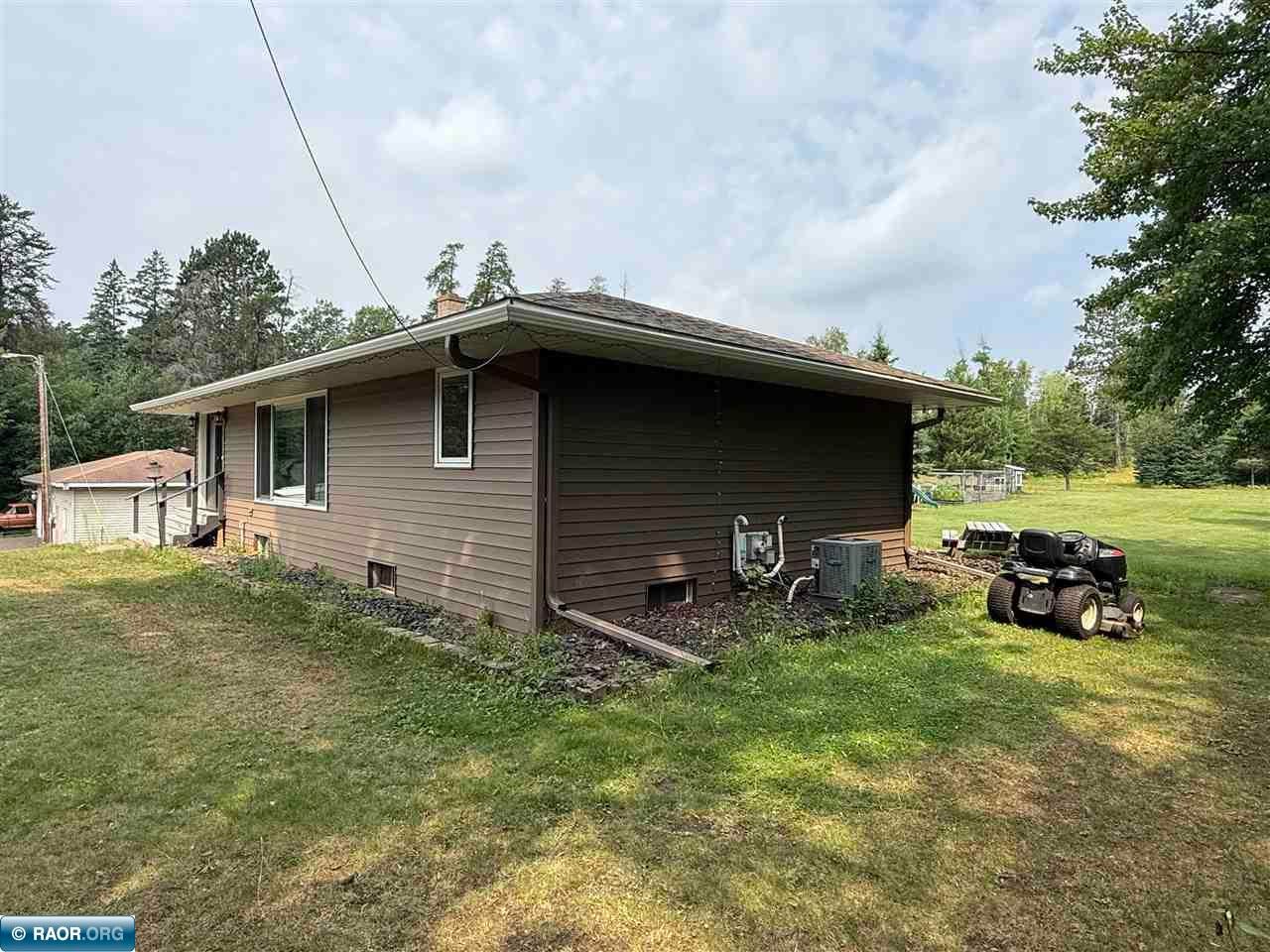 6647 Ajax Road Gilbert, MN 55741 - Photo 4 of 50