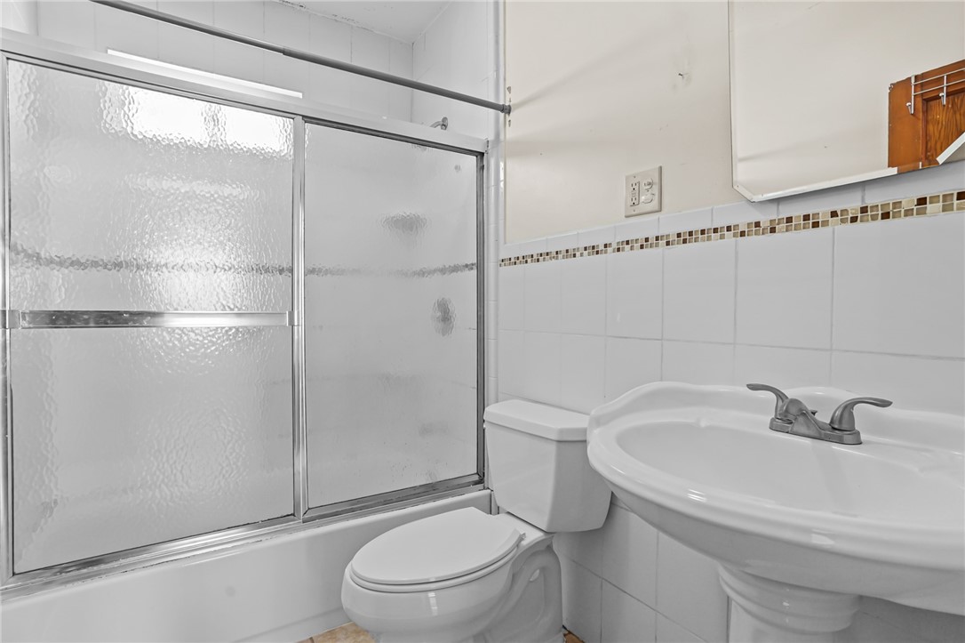 295 Vermont Avenue Providence, RI 02905 - Photo 15 of 26