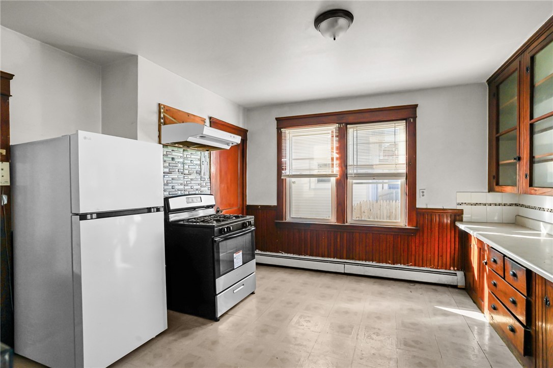 295 Vermont Avenue Providence, RI 02905 - Photo 19 of 26