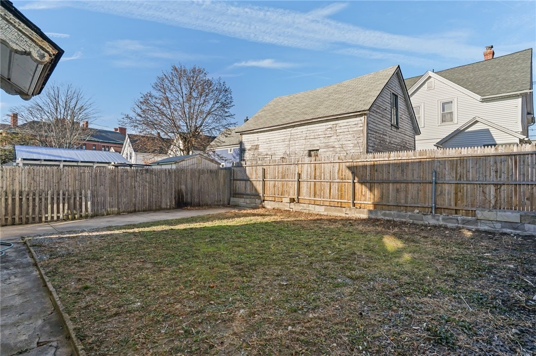 295 Vermont Avenue Providence, RI 02905 - Photo 4 of 26