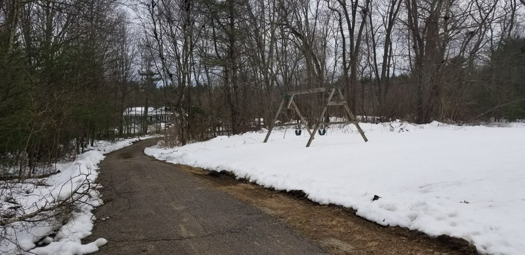 102 Bates Street Mendon, MA 01756 - Photo 4 of 21 Gallery Image 4