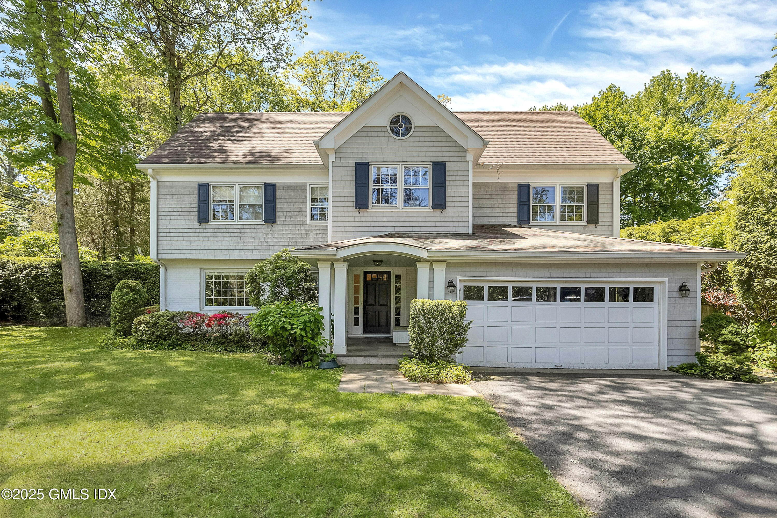 4 Bramble Lane Riverside, CT 06878 - Photo 1 of 19 001-443274-_X0A7620_12504172