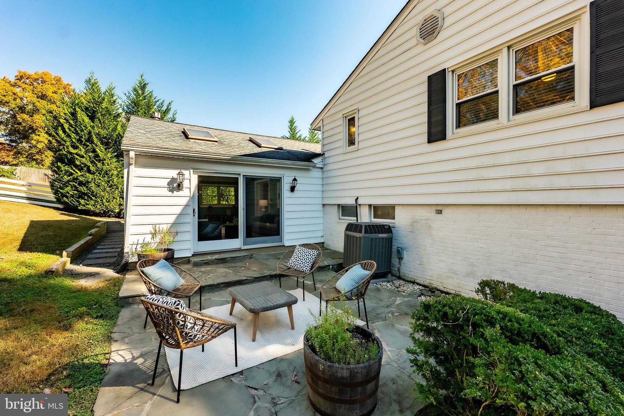 5962 Atteentee Road Springfield, VA 22150 - Photo 35 of 43