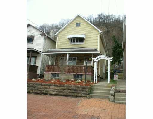 727 Freeport Road Creighton, PA 15030 - Photo 1 of 4 Exterior Front.