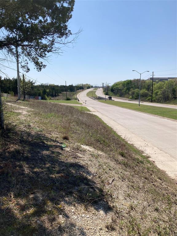 3510 Telephone Road Dallas, TX 75241 - Photo 17 of 37 View of road featuring street lighting