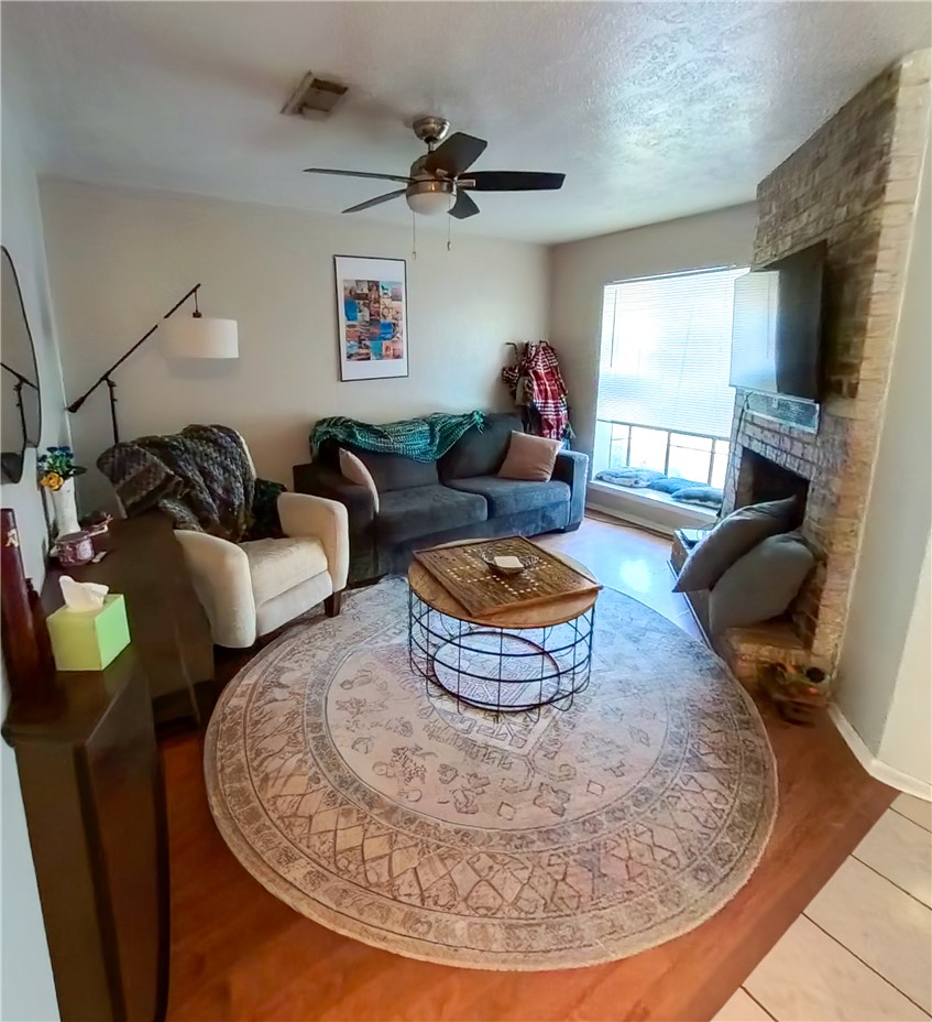 2814 Forest Bend Drive Bryan, TX 77801 - Photo 3 of 8