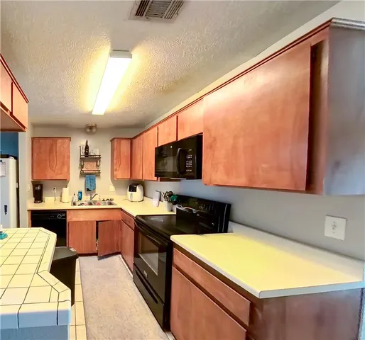 $1,100 | 2814 Forest Bend Drive, Bryan, TX 77801