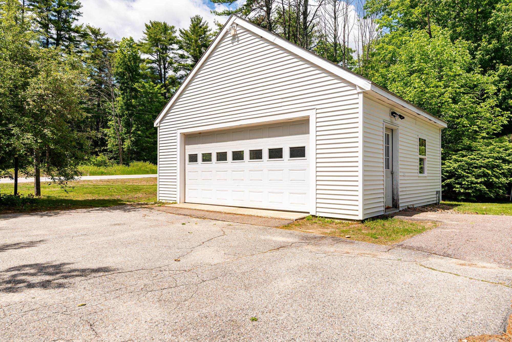 808 Wakefield Road Wakefield, NH 03887 - Photo 12 of 60
