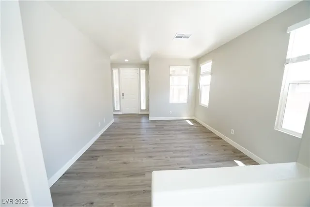 $1,995 | 5713 Heineken Drive, North Las Vegas, NV 89031