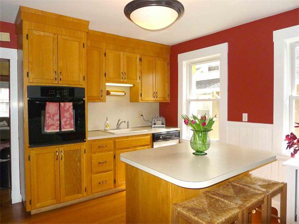 50 Bates Road Watertown, MA 02472 - Photo 10 of 20 Gallery Image 10