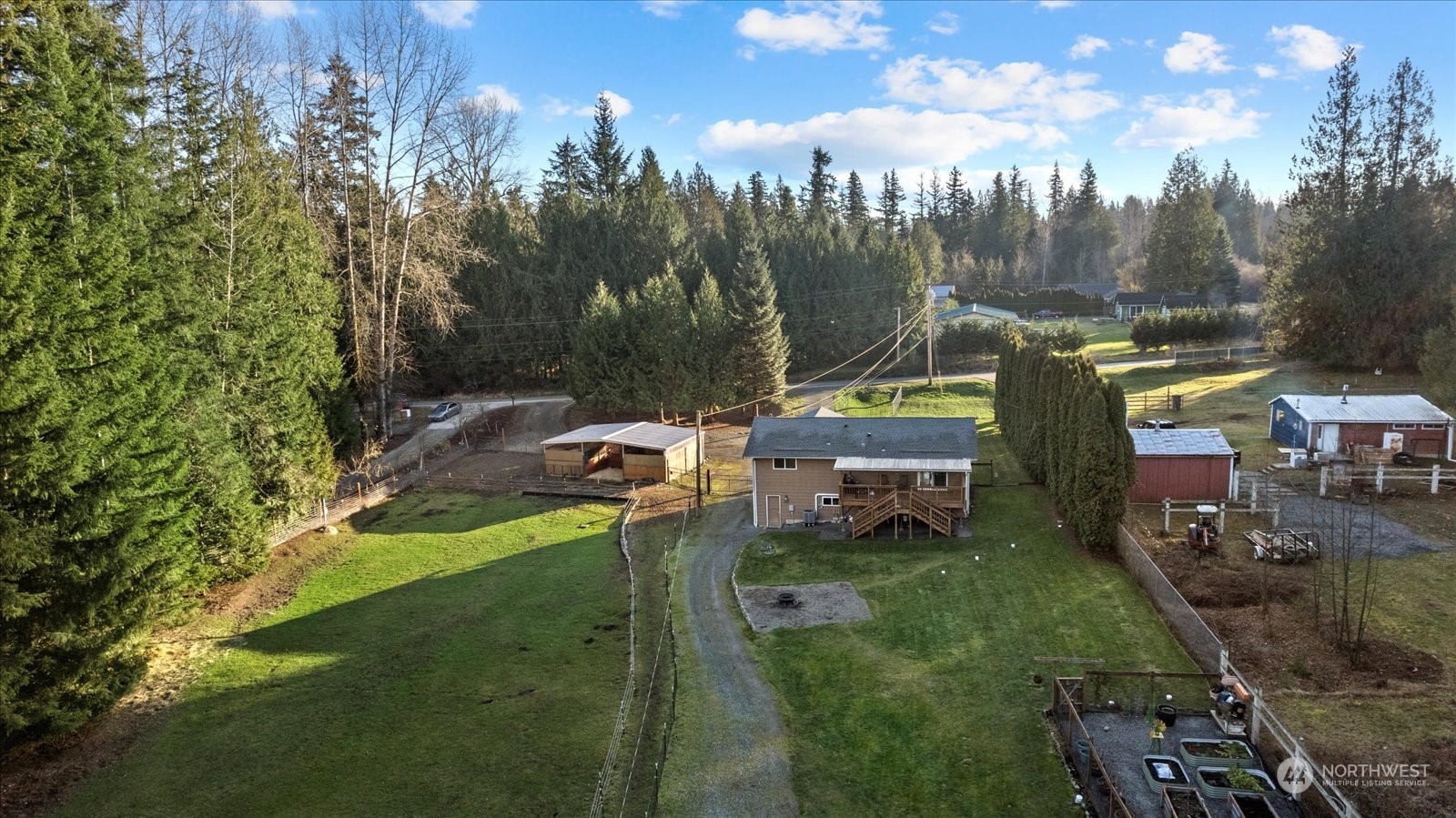 13925 Dubuque Road Snohomish, WA 98290 - Photo 25 of 40 a view of yard