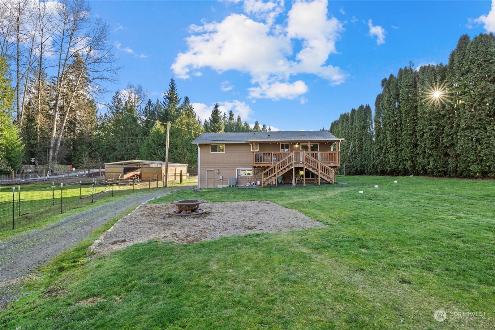 13925 Dubuque Road Snohomish, WA 98290 - Photo 27 of 40 a front view of a house with garden