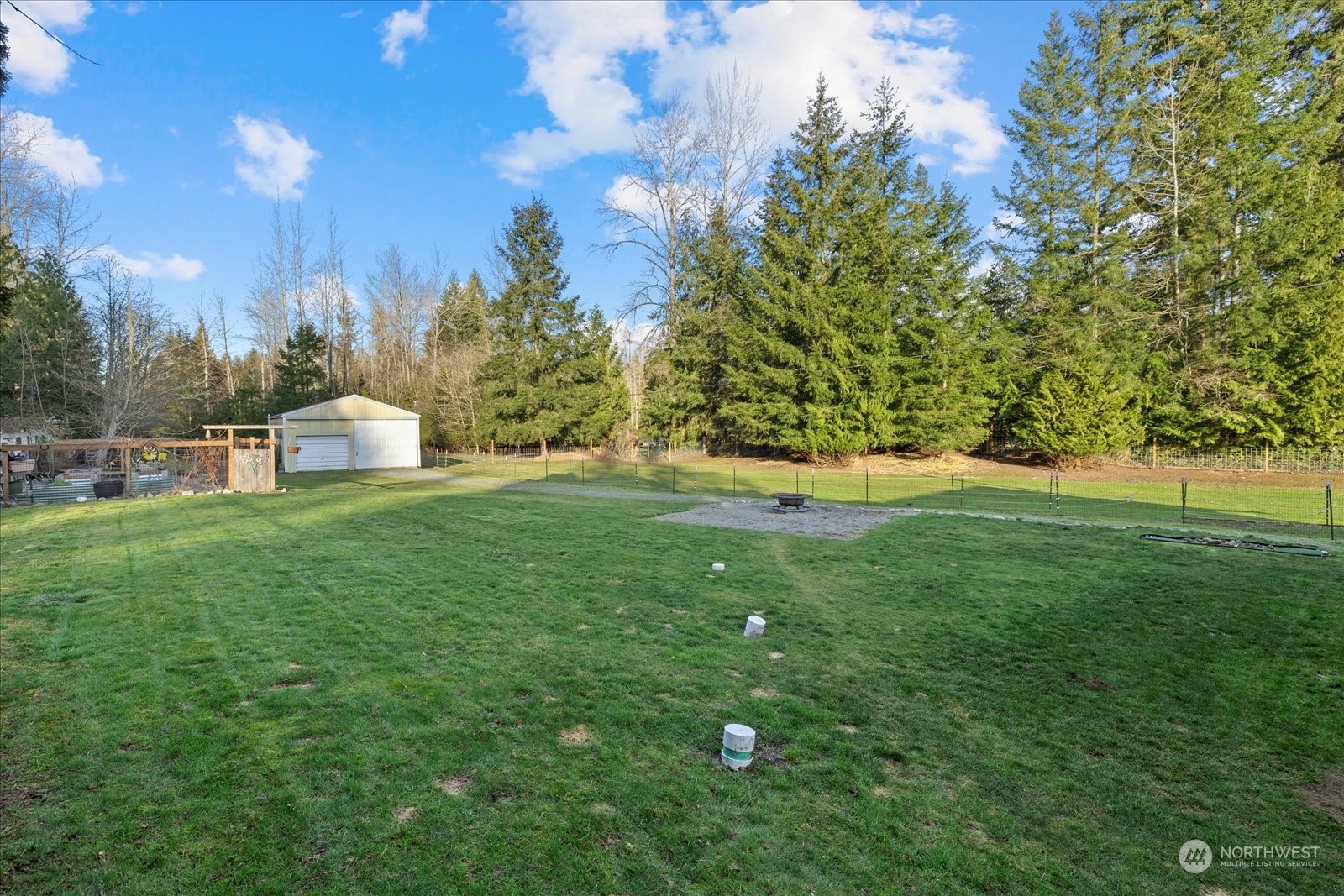 13925 Dubuque Road Snohomish, WA 98290 - Photo 30 of 40 a view of a green field